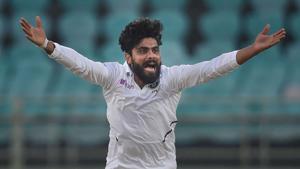 India's Ravindra Jadeja appeals successfully for the wicket of South Africa's Dean Elgar on the fourth day of the first cricket test match.(PTI) India's Ravindra Jadeja appeals successfully for the wicket of South Africa's Dean Elgar on the fourth day of the first cricket test match.(PTI)