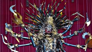 A Durga idol made of scrap material in a pandal at IP Extension. Saving the environment is a recurring theme in Durga Puja pandals in Delhi this year.(Sanchit Khanna/HT PHOTO) A Durga idol made of scrap material in a pandal at IP Extension. Saving the environment is a recurring theme in Durga Puja pandals in Delhi this year.(Sanchit Khanna/HT PHOTO)
