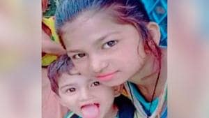 Rakhi, who was mauled by the leopard who attacked her 4-yr-old brother, is being treated for her injuries in a Delhi hospital.(HT Photo) Rakhi, who was mauled by the leopard who attacked her 4-yr-old brother, is being treated for her injuries in a Delhi hospital.(HT Photo)
