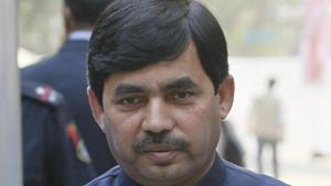 Worshipping weapons on Vijayadashami is our tradition said, BJP spokesperson, Shahnawaz Hussain.(Hindustan Times/Raj K Raj) Worshipping weapons on Vijayadashami is our tradition said, BJP spokesperson, Shahnawaz Hussain.(Hindustan Times/Raj K Raj)