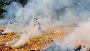 On September 6, Delhi chief minister Arvind Kejriwal claimed that air pollution in the capital came down a quarter per cent over four years due to multiple measures.(HT image) On September 6, Delhi chief minister Arvind Kejriwal claimed that air pollution in the capital came down a quarter per cent over four years due to multiple measures.(HT image)