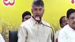 Chandrababu Naidu said the YSRCP government was implementing anti-people policies.(ANI) Chandrababu Naidu said the YSRCP government was implementing anti-people policies.(ANI)
