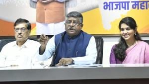 Union minister Ravi Shankar Prasad on Saturday highlighted the “huge business” done by three movies released on single day to underscore the “soundness” of the Indian economy.(@rsprasad/Twitter) Union minister Ravi Shankar Prasad on Saturday highlighted the “huge business” done by three movies released on single day to underscore the “soundness” of the Indian economy.(@rsprasad/Twitter)