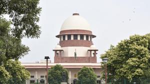 The apex court had on August 6 commenced day-to-day proceedings in the case as the mediation proceedings initiated to find the amicable resolution had failed.(Sonu Mehta/HT PHOTO) The apex court had on August 6 commenced day-to-day proceedings in the case as the mediation proceedings initiated to find the amicable resolution had failed.(Sonu Mehta/HT PHOTO)