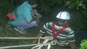 Three persons have been trapped at a coal mine in Kulti, late Sunday night(ANI) Three persons have been trapped at a coal mine in Kulti, late Sunday night(ANI)
