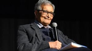 While talking about winners of Nobel Prize 2019, Amartya Sen, said I think that the prize has been given to the most competent persons.(Amal KS/HT PHOTO) While talking about winners of Nobel Prize 2019, Amartya Sen, said I think that the prize has been given to the most competent persons.(Amal KS/HT PHOTO)