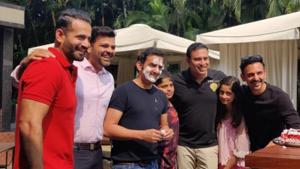 Gautam Gambhir celebrated his birthday on Monday.(Twitter/Jatin Sapru) Gautam Gambhir celebrated his birthday on Monday.(Twitter/Jatin Sapru)