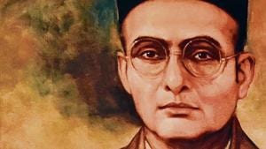 The Bharatiya Janata Party (BJP) on Tuesday released its manifesto for the Maharashtra Assembly elections, promising that, if re-elected, its government would recommend the names of Hindutva ideologue VD Savarkar.(Sonu Mehta/ Hindustan Times) The Bharatiya Janata Party (BJP) on Tuesday released its manifesto for the Maharashtra Assembly elections, promising that, if re-elected, its government would recommend the names of Hindutva ideologue VD Savarkar.(Sonu Mehta/ Hindustan Times)