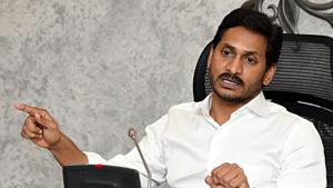In a petition in the high court, Jagan Mohan Reddy’s government said that it is not possible to issue Letters of Credits to solar and wind power producers because of financial crisis in the Discoms.(ANI) In a petition in the high court, Jagan Mohan Reddy’s government said that it is not possible to issue Letters of Credits to solar and wind power producers because of financial crisis in the Discoms.(ANI)