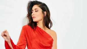 For the latest episode of her radio show, Kareena hosted Rhea Kapoor and a pregnant Kalki Koelchin.(Instagram) For the latest episode of her radio show, Kareena hosted Rhea Kapoor and a pregnant Kalki Koelchin.(Instagram)