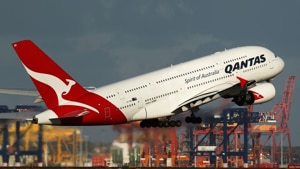 Rather than following the standard practice of serving food and dimming the lights after takeoff, Qantas plans to keep everyone awake for six hours.(Bloomberg image) Rather than following the standard practice of serving food and dimming the lights after takeoff, Qantas plans to keep everyone awake for six hours.(Bloomberg image)