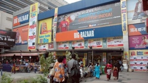 Insisting that the store did not mention anywhere that he would be charged for the bag, Baldev Raj said doing so amounted to deficiency in service and unfair trade practice, and filed the consumer complaint.(HT image) Insisting that the store did not mention anywhere that he would be charged for the bag, Baldev Raj said doing so amounted to deficiency in service and unfair trade practice, and filed the consumer complaint.(HT image)