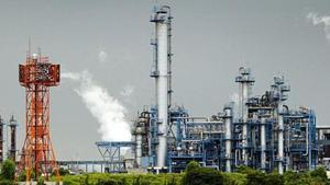 Former Atomic Energy Commission Chairman Anil Kakodkar said the access to the imported uranium can accelerate the nuclear programme’s size as well as large scale thorium deployment.(Reuters/Representational Photo) Former Atomic Energy Commission Chairman Anil Kakodkar said the access to the imported uranium can accelerate the nuclear programme’s size as well as large scale thorium deployment.(Reuters/Representational Photo)