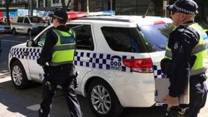 Two officers and two paramedics have been taken to the hospital after the incident. Image used for representational purpose only.(HT photo) Two officers and two paramedics have been taken to the hospital after the incident. Image used for representational purpose only.(HT photo)