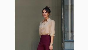 Nostalgia hits Victoria Beckham, recreates her signature pose on Instagram.(Victoria Beckham/Instagram) Nostalgia hits Victoria Beckham, recreates her signature pose on Instagram.(Victoria Beckham/Instagram)