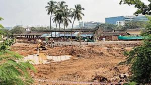 Metro car shed where work is going on at Prajapurpada, Aarey colony in Mumbai.(Photo by Satyabrata Tripathy/Hindustan Times) Metro car shed where work is going on at Prajapurpada, Aarey colony in Mumbai.(Photo by Satyabrata Tripathy/Hindustan Times)