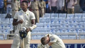South African players react after losing a match and Test series against India.(PTI) South African players react after losing a match and Test series against India.(PTI)