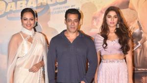 Salman Khan was accompanied by his Dabangg 3 co-stars Sonakshi Sinha and Saiee Manjrekar at the trailer launch. Salman Khan was accompanied by his Dabangg 3 co-stars Sonakshi Sinha and Saiee Manjrekar at the trailer launch.