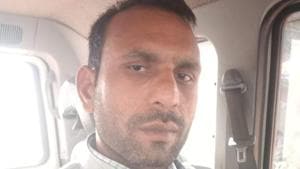 Mohammad alleged that inside the jail he was called by one jail guard, Yogesh, who asked him about his political affiliation and started abusing him.(HT Photo) Mohammad alleged that inside the jail he was called by one jail guard, Yogesh, who asked him about his political affiliation and started abusing him.(HT Photo)