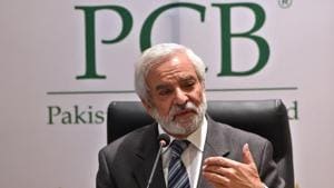 Newly appointed Pakistan Cricket Board Chairman and Former ICC president Ehsan Mani addresses a press conference.(AFP) Newly appointed Pakistan Cricket Board Chairman and Former ICC president Ehsan Mani addresses a press conference.(AFP)
