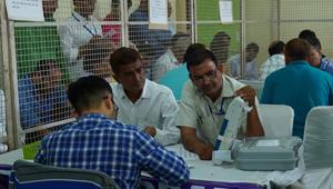 Votes being counted at a counting centre in Gurugram on Thursday, October 24, 2019(Yogendra Kumar/HT PHOTO) Votes being counted at a counting centre in Gurugram on Thursday, October 24, 2019(Yogendra Kumar/HT PHOTO)