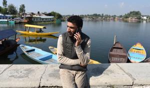 The decision to set up the committee of secretaries comes a week after the Supreme Court ruled in favour of the Department of Telecommunications (DoT), and against 15 telcos in a long-standing dispute.(Waseem Andrabi / Hindustan Times) The decision to set up the committee of secretaries comes a week after the Supreme Court ruled in favour of the Department of Telecommunications (DoT), and against 15 telcos in a long-standing dispute.(Waseem Andrabi / Hindustan Times)