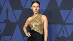 Scarlett Johansson stuns in gold, silver, shimmer and thigh-high slit gowns.(REUTERS/Mario Anzuoni) Scarlett Johansson stuns in gold, silver, shimmer and thigh-high slit gowns.(REUTERS/Mario Anzuoni)