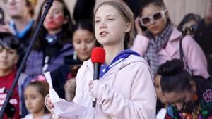 Swedish teen environmental activist Greta Thunberg speaks as people take part in a climate change rally.(Reuters photo) Swedish teen environmental activist Greta Thunberg speaks as people take part in a climate change rally.(Reuters photo)