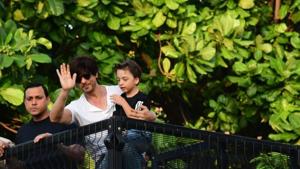 Shah Rukh Khan waves to fans on his birthday as son Abram looks on.(Varinder Chawla) Shah Rukh Khan waves to fans on his birthday as son Abram looks on.(Varinder Chawla)