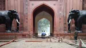 The historic stretch at Red Fort in Delhicame to light when the ASI began digging in the area a month ago.(HT Photo) The historic stretch at Red Fort in Delhicame to light when the ASI began digging in the area a month ago.(HT Photo)