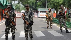 As the winter sets in, the Jammu and Kashmir administration is looking for an accommodation to shift 34 political detenues from Centaur Hotel(PTI) As the winter sets in, the Jammu and Kashmir administration is looking for an accommodation to shift 34 political detenues from Centaur Hotel(PTI)