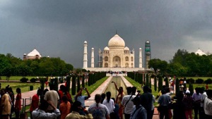 The vans were brought to Agra on October 24 and looking at the fast deteriorating air quality in the city, one of them has now been deployed near the Taj Mahal to protect it from air pollution.(Photo: PTI) The vans were brought to Agra on October 24 and looking at the fast deteriorating air quality in the city, one of them has now been deployed near the Taj Mahal to protect it from air pollution.(Photo: PTI)