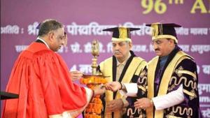 Human Resource Development Minister Ramesh Pokhriyal at DU 96th convocation as the chief guest.(twitter/@DrRPNishank) Human Resource Development Minister Ramesh Pokhriyal at DU 96th convocation as the chief guest.(twitter/@DrRPNishank)