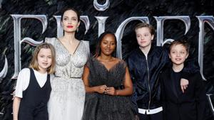 Actor Angelina Jolie, accompanied by her kids, poses as she attends the UK premiere of Maleficent: Mistress of Evil in London, Britain.(REUTERS) Actor Angelina Jolie, accompanied by her kids, poses as she attends the UK premiere of Maleficent: Mistress of Evil in London, Britain.(REUTERS)