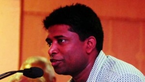 IAS Kannan Gopinathan has been served with a charge sheet by the Union home ministry.(Twitter @naukarshah Photo) IAS Kannan Gopinathan has been served with a charge sheet by the Union home ministry.(Twitter @naukarshah Photo)