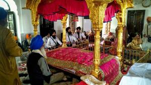 Devotees offers prayer at Gurdwara Kartarpur Sahib in Pakistan on Friday, November 8.(Photo: PTI) Devotees offers prayer at Gurdwara Kartarpur Sahib in Pakistan on Friday, November 8.(Photo: PTI)