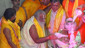 File photo of Mahant Nritya Gopal Das (second from left)(ANI FIle) File photo of Mahant Nritya Gopal Das (second from left)(ANI FIle)