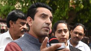 Tehseen Poonawalla claims he is out of the show, not because he received less votes but because his lawyers asked for it as they the current political situation, given the recent Ayodhya verdict, demands him in the political scene.(Instagram) Tehseen Poonawalla claims he is out of the show, not because he received less votes but because his lawyers asked for it as they the current political situation, given the recent Ayodhya verdict, demands him in the political scene.(Instagram)
