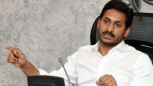 Andhra Pradesh Chief Minister YS Jagan Mohan Reddy said his government was introducing English as a compulsory medium of instruction only to make the children of the state compete with others across the world.(ANI PHOTO.) Andhra Pradesh Chief Minister YS Jagan Mohan Reddy said his government was introducing English as a compulsory medium of instruction only to make the children of the state compete with others across the world.(ANI PHOTO.)