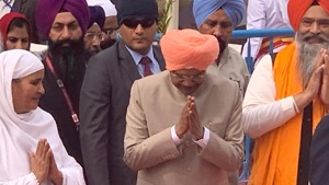 President Kovind will visit the pandals (stages) put up by the Punjab government and the Shiromani Gurdwara Parbandhak Committee (SGPC).(Gagandeep Singh/HT Photo) President Kovind will visit the pandals (stages) put up by the Punjab government and the Shiromani Gurdwara Parbandhak Committee (SGPC).(Gagandeep Singh/HT Photo)
