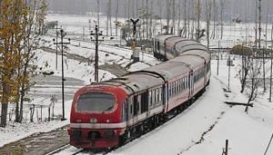 A train chugged between Baramulla and Srinagar on the morning of November 12, 2019. The train made only two trips on the stretch as the authorities have directed Railways to ply trains between 10am and 3pm only due to security reasons.(Waseem Andrabi / HT Photo) A train chugged between Baramulla and Srinagar on the morning of November 12, 2019. The train made only two trips on the stretch as the authorities have directed Railways to ply trains between 10am and 3pm only due to security reasons.(Waseem Andrabi / HT Photo)