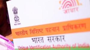 The government has amended rules which allows people to use their Aadhaar number for know-your-customer (KYC) requirement even if their current address does not match with the address mentioned in their Aadhaar card.(Pradeep Gaur/Mint) The government has amended rules which allows people to use their Aadhaar number for know-your-customer (KYC) requirement even if their current address does not match with the address mentioned in their Aadhaar card.(Pradeep Gaur/Mint)