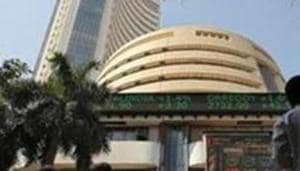Equity benchmarks Sensex and Nifty started on a volatile note on Thursday as weak domestic macroeconomic data and negative cues from global markets kept investors on edge.(REUTERS) Equity benchmarks Sensex and Nifty started on a volatile note on Thursday as weak domestic macroeconomic data and negative cues from global markets kept investors on edge.(REUTERS)