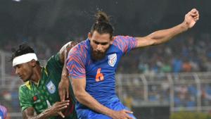 File image of India defender Adil Khan going for a header against Bangladesh.(Samir Jana / Hindustan Times)