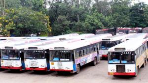 Section 144 CrPC that prohibits assembly of more than 4 people in an area, has been imposed in all TSRTC depots across Hyderabad.(ANI Photo) Section 144 CrPC that prohibits assembly of more than 4 people in an area, has been imposed in all TSRTC depots across Hyderabad.(ANI Photo)