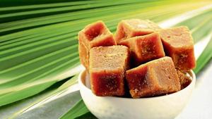Here’s how to cook with jaggery for a healthy lifestyle.(IStock)