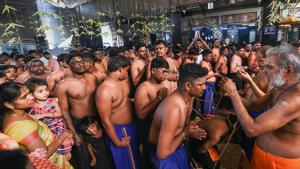 Over 70,000 devotees have offered prayers at the Sabarimala shrine since the temple opened on November 16.(PTI Photo) Over 70,000 devotees have offered prayers at the Sabarimala shrine since the temple opened on November 16.(PTI Photo)