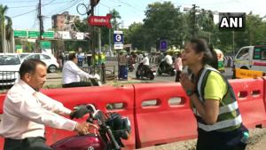 People are liking this new style and it is also inspiring other volunteers to come up with new ways to spread awareness on road safety, says Umakant Chaudhary, DSP, Indore Traffic. People are liking this new style and it is also inspiring other volunteers to come up with new ways to spread awareness on road safety, says Umakant Chaudhary, DSP, Indore Traffic.
