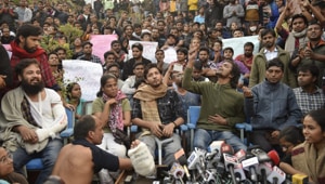 The Jawaharlal Nehru University moved the Delhi high court against the students for “gross violation” of the court’s previous order by protesting within 100 metres of the administrative block.(Vipin Kumar/HT Photo) The Jawaharlal Nehru University moved the Delhi high court against the students for “gross violation” of the court’s previous order by protesting within 100 metres of the administrative block.(Vipin Kumar/HT Photo)