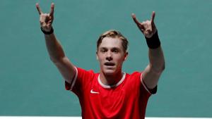 Canada's Denis Shapovalov celebrates winning his group stage match against Italy's Matteo Berrettini.(REUTERS) Canada's Denis Shapovalov celebrates winning his group stage match against Italy's Matteo Berrettini.(REUTERS)
